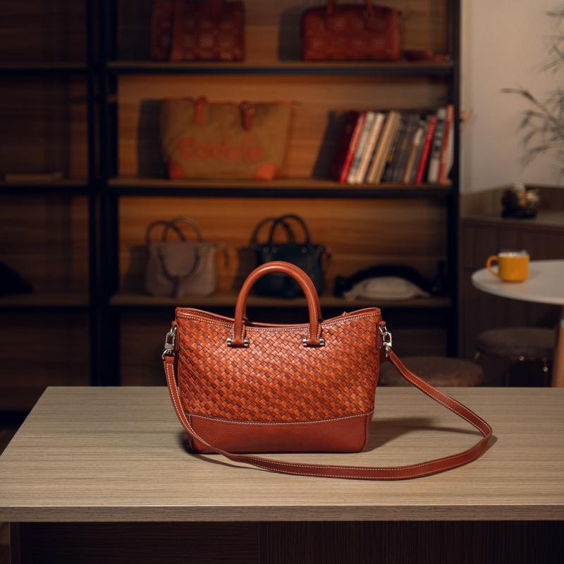 Qu’est-ce qui fait des sacs tissés en cuir au tannage végétal un choix de qualité à long terme et de style intemporel ?